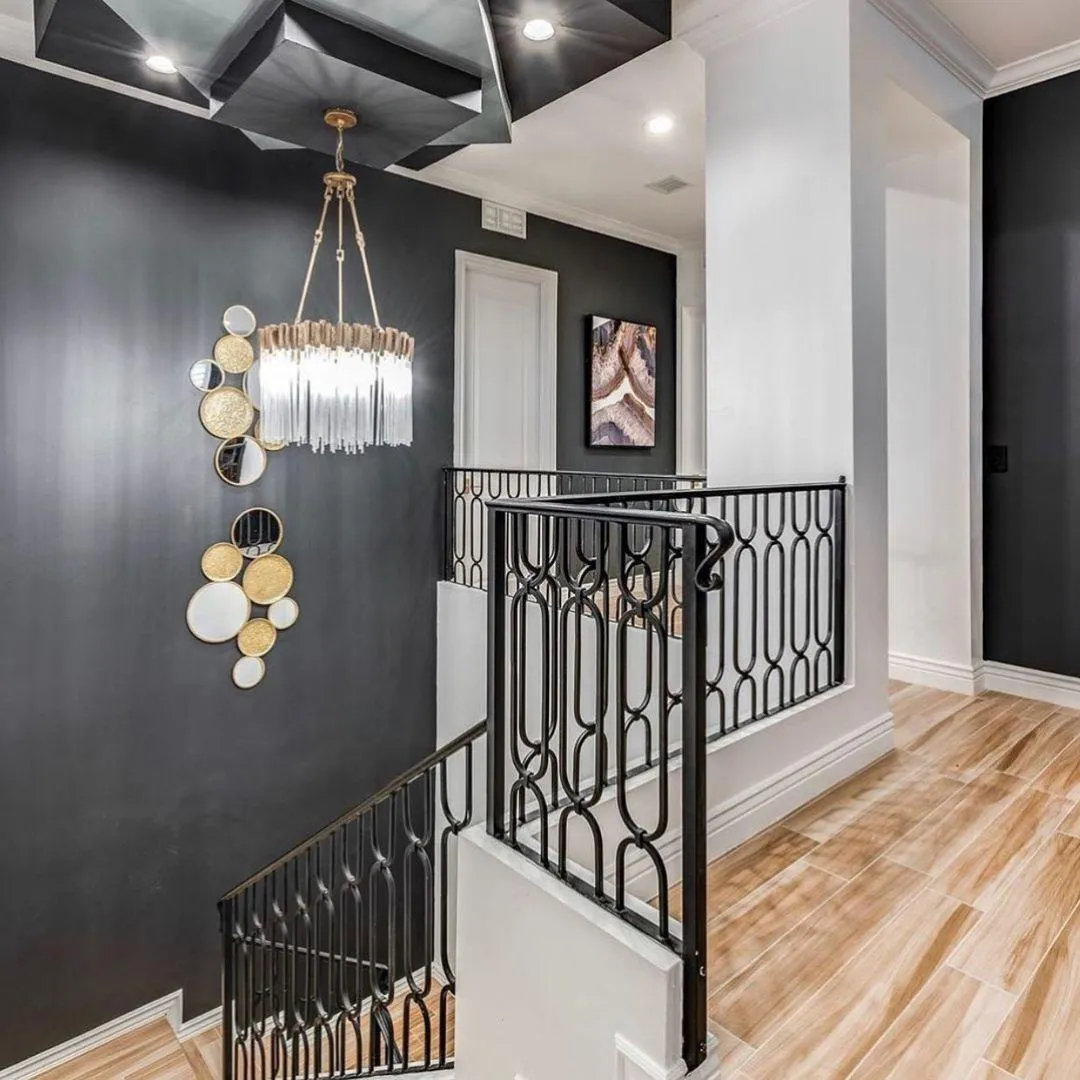 Interior & Exterior Railings